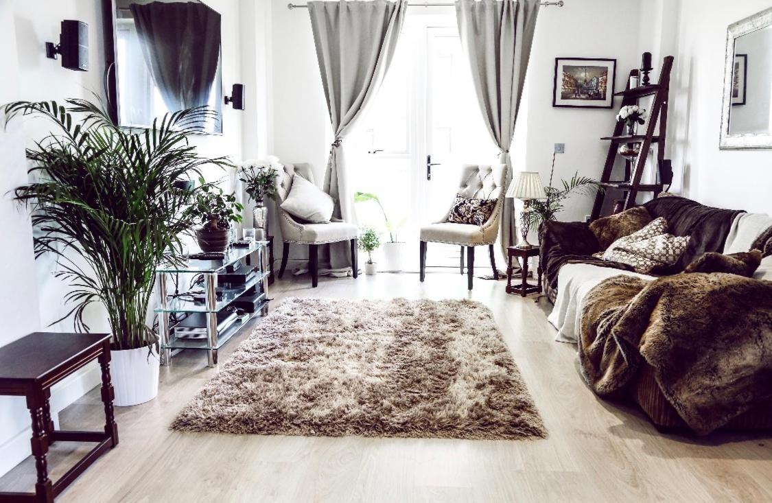 Lovely 2 Bed Apartment 15Mins From Bond St London Exterior foto